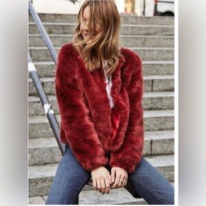 SÉZANE Leo Faux Fur Jacket Burgundy Wine Red Plush Short Coat Size 38 (US 6)